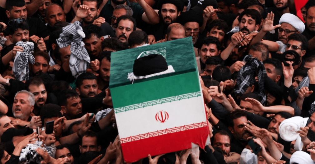 Mojtaba Puji Warga Irak Antusias dalam Prosesi Pemakaman Ali Khamenei